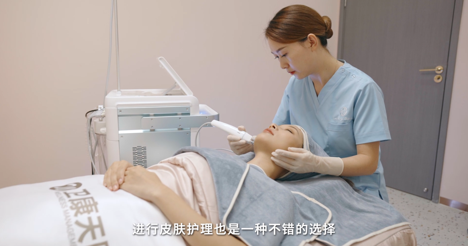 搶救春季過敏臉，出門自帶高光美