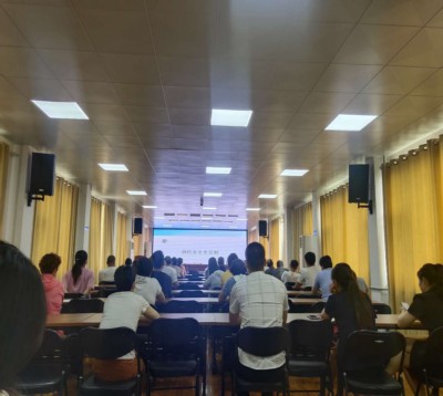 �X�\�����ϏS��������Ӗ(x��n)��(hu��)�D